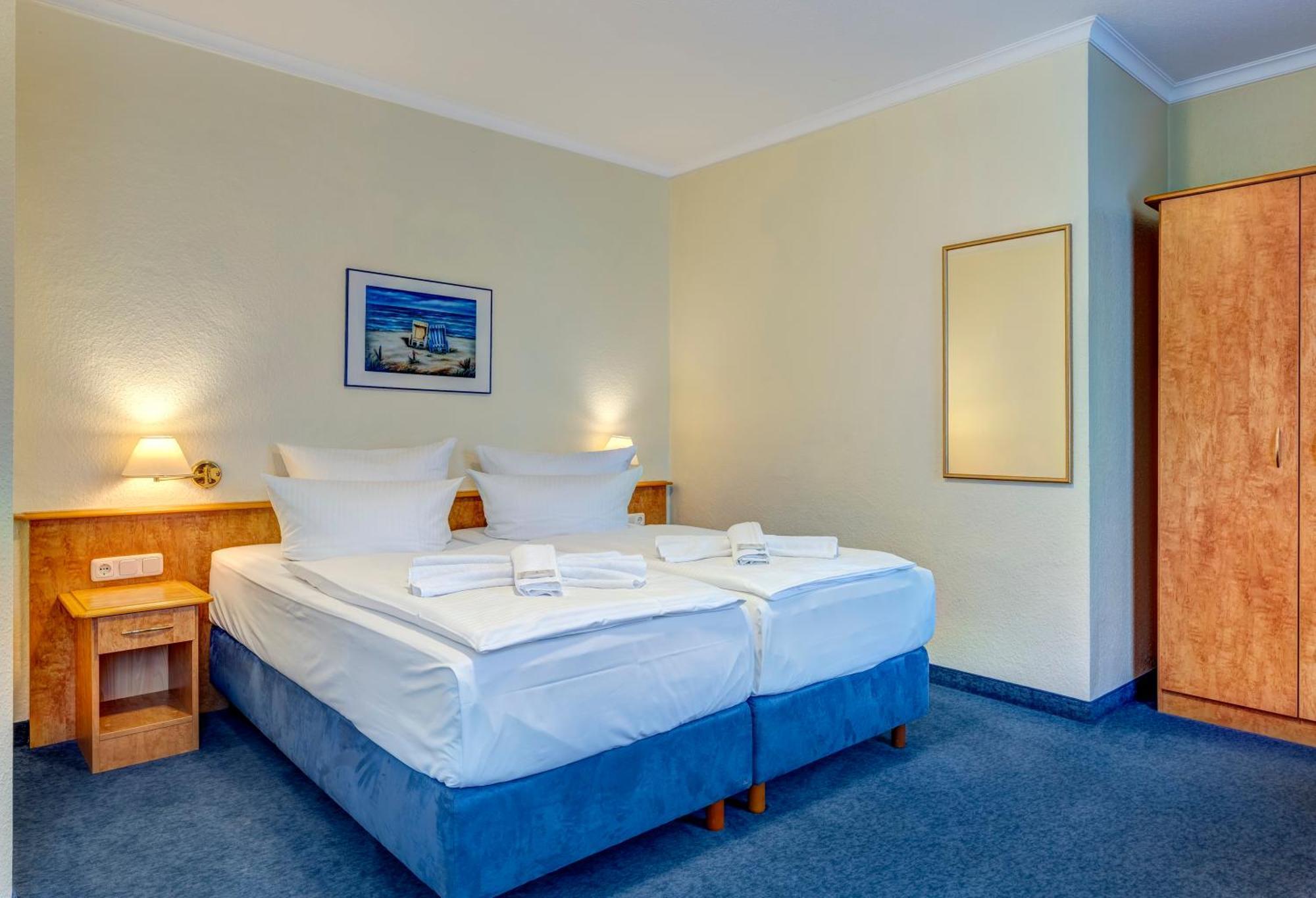 Haus Seeblick Hotel Garni & Ferienwohnungen ซินโนวิทซ์ ภายนอก รูปภาพ