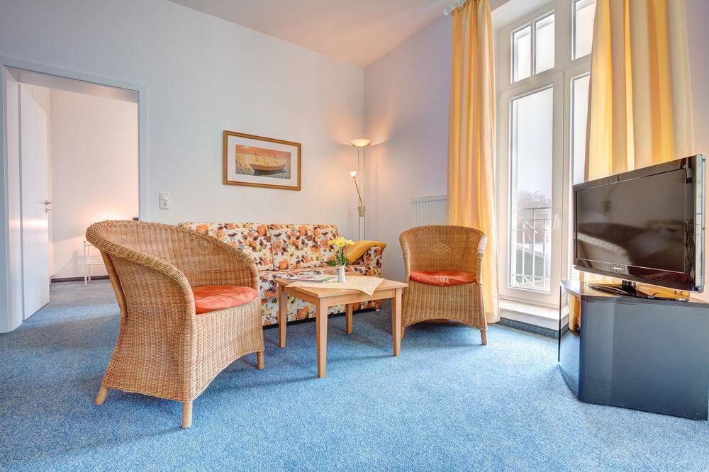 Haus Seeblick Hotel Garni & Ferienwohnungen ซินโนวิทซ์ ภายนอก รูปภาพ